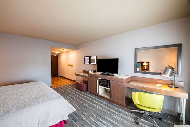 Images Hampton Inn & Suites Keller Town Center