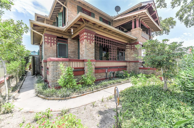 Images Susanna Mayberry Realtor