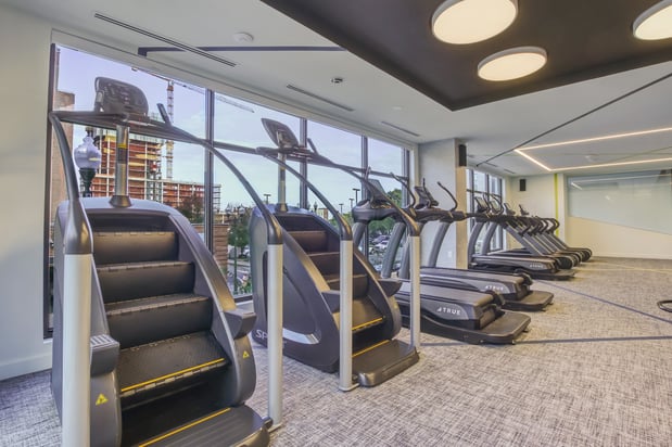 Images Modera New Rochelle