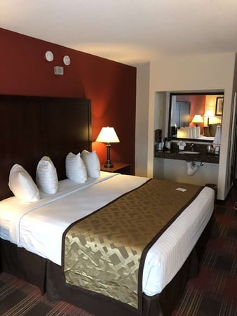 Images Best Western Dallas Inn & Suites