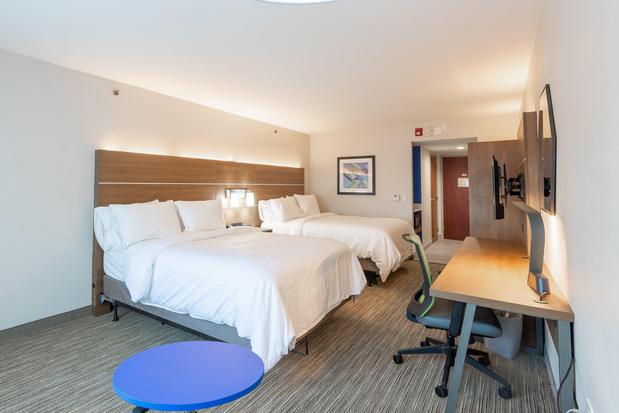Images Holiday Inn Express & Suites Arlington North – Stadium Area by IHG