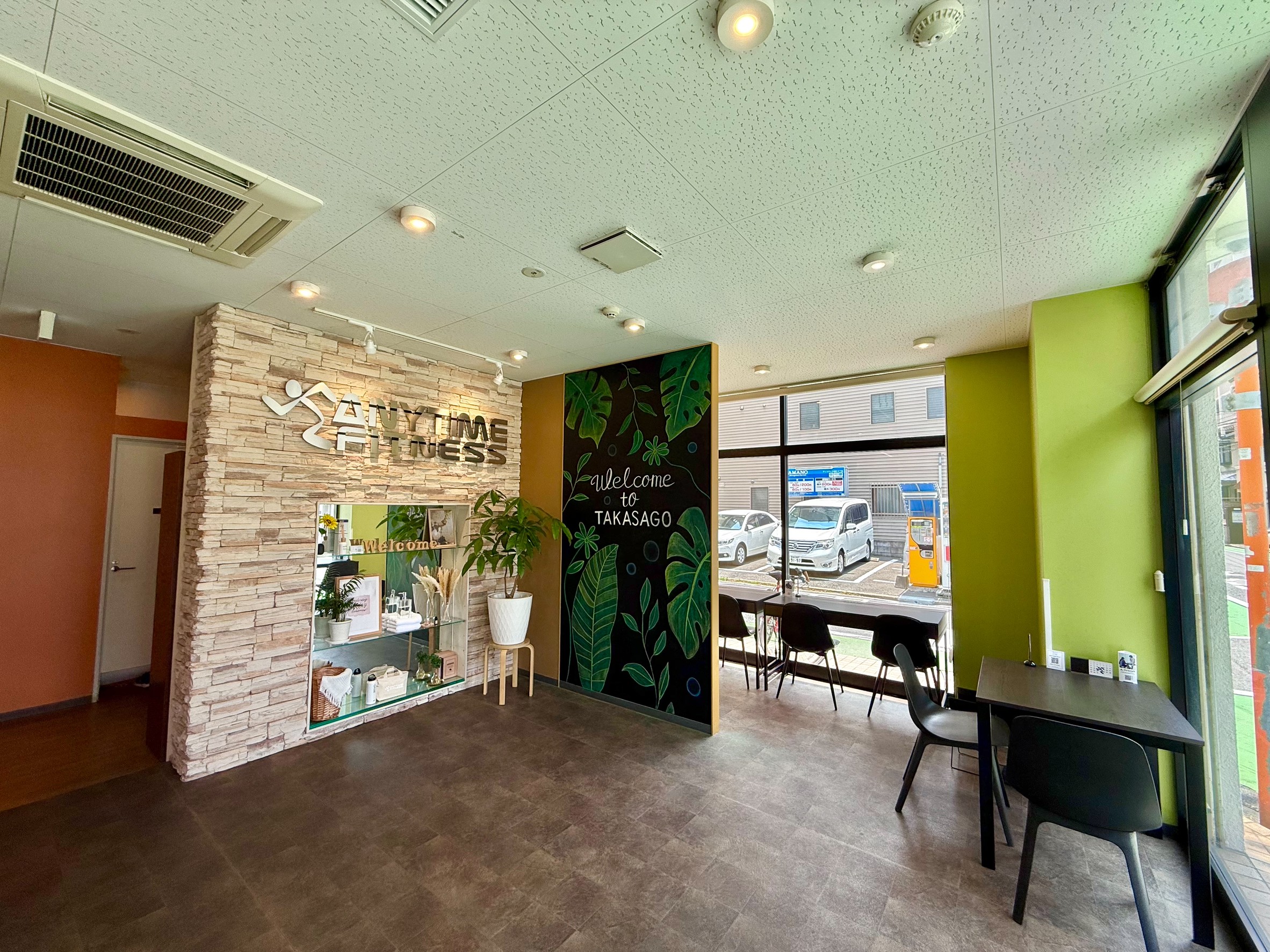 Images エニタイムフィットネス 高砂店