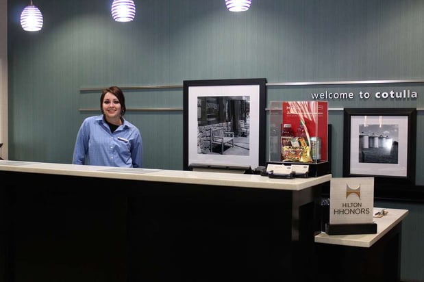 Images Hampton Inn Cotulla