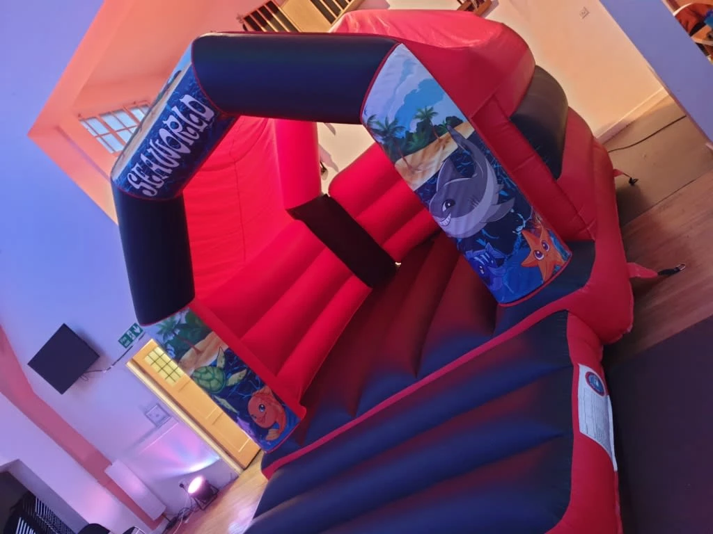 Images Top Banana Bouncy Castles