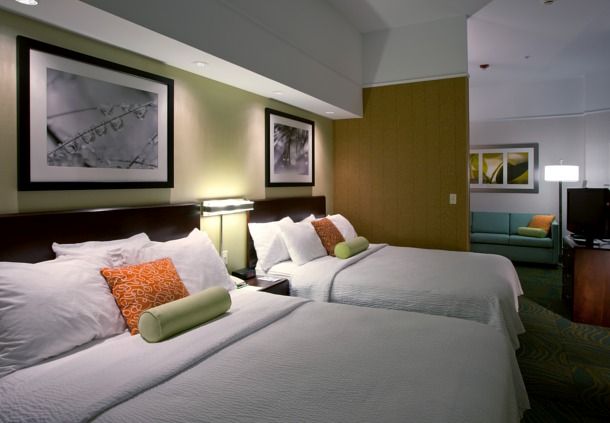 Double Queen Guest Room