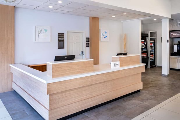 Images Hilton Garden Inn Bakersfield