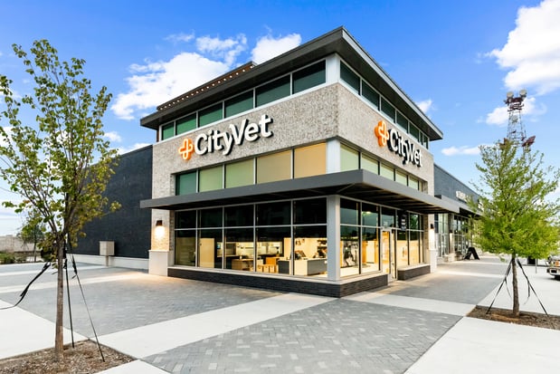 Images CityVet | Frisco Lexington