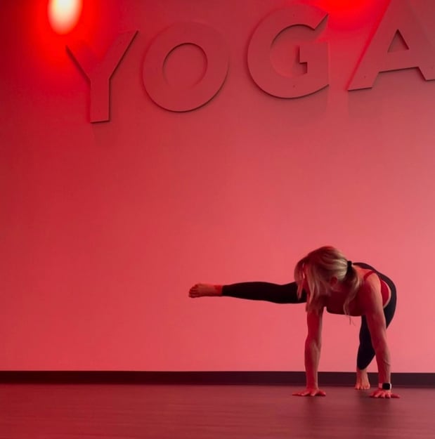 Images YogaSix St Charles