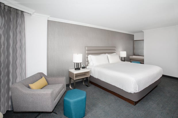 Images Crowne Plaza Costa Mesa Orange County by IHG