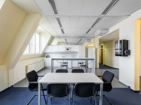 Wien, Nineteen, Mooslackengasse 17 in Wien