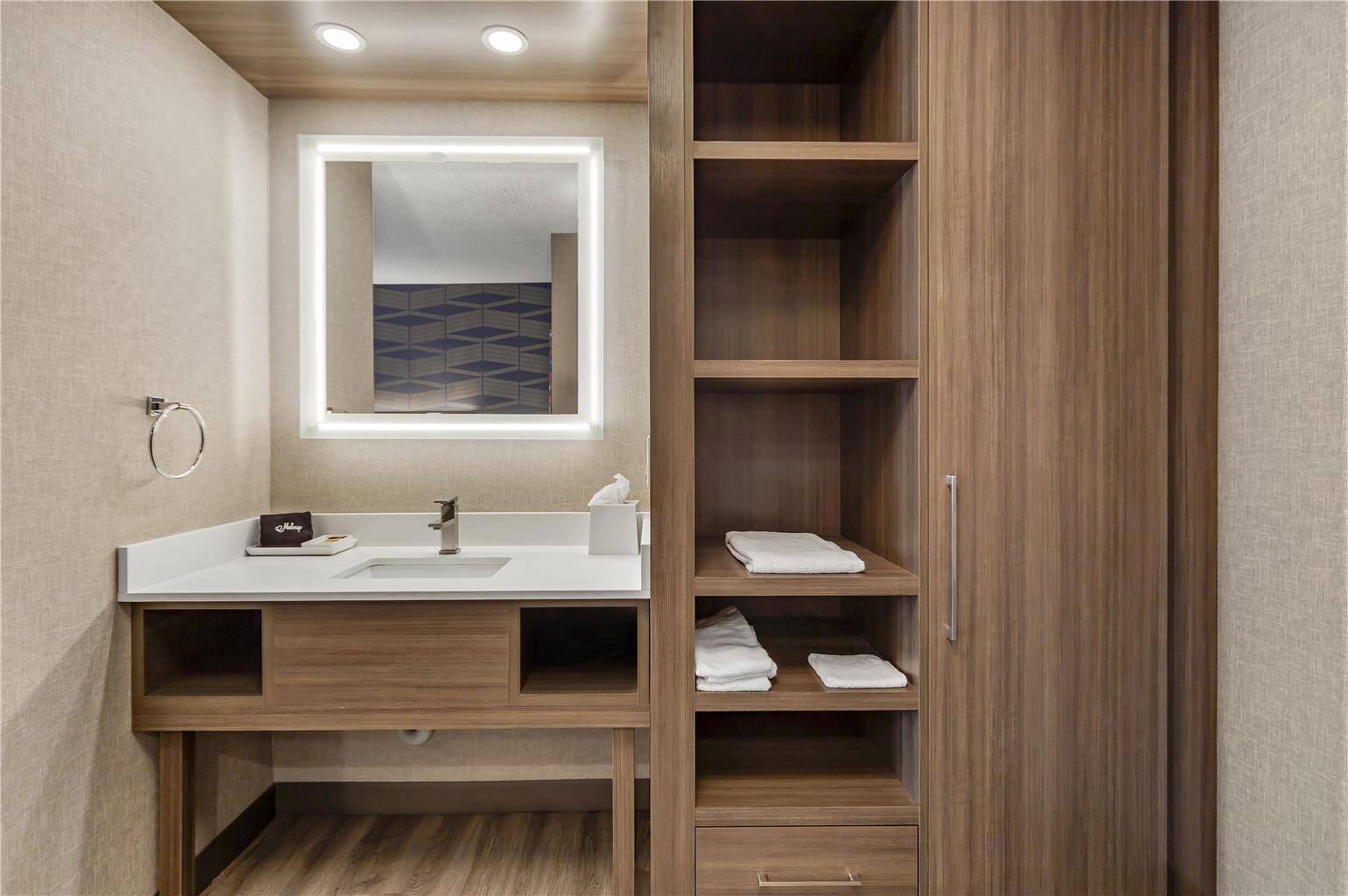 Images Best Western Plus West Edmonton