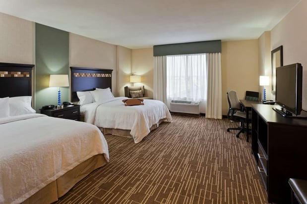 Images Hampton Inn & Suites Denver/Airport-Gateway Park