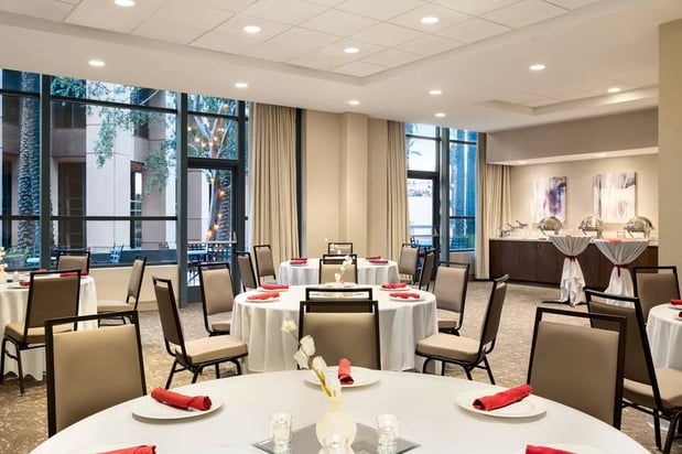 Images Embassy Suites by Hilton Phoenix Downtown North