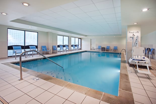 Images Holiday Inn Express & Suites Cincinnati Riverfront by IHG