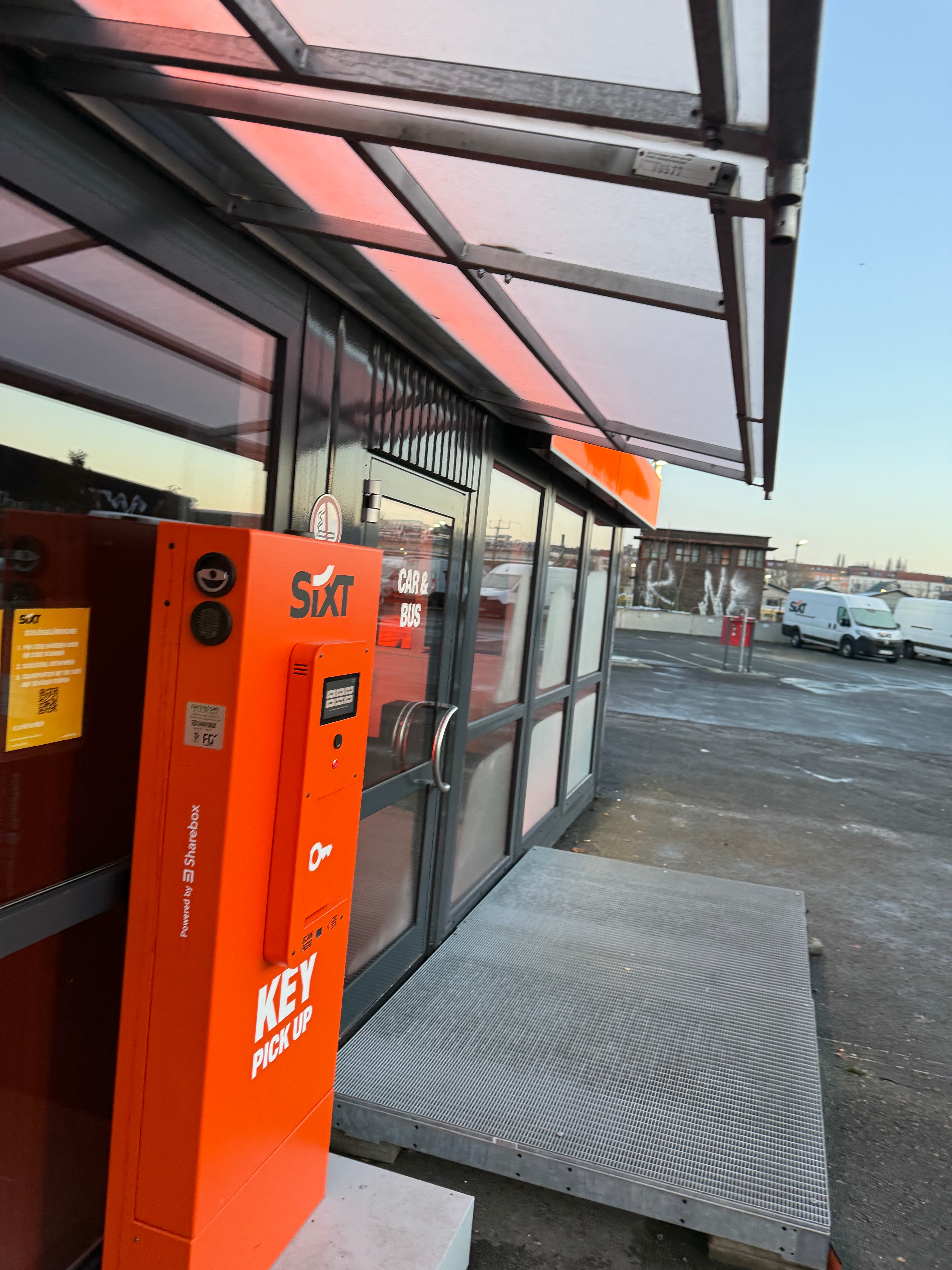 SIXT Berlin Eastside Truck Center, Rudolfstraße 18 in Berlin