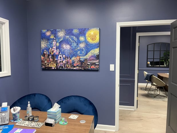 Images Julie Hahn: Allstate Insurance