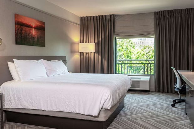 Images Hilton Garden Inn Mobile Downtown