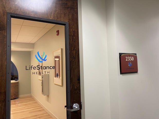 Images LifeStance Therapists & Psychiatrists Columbia
