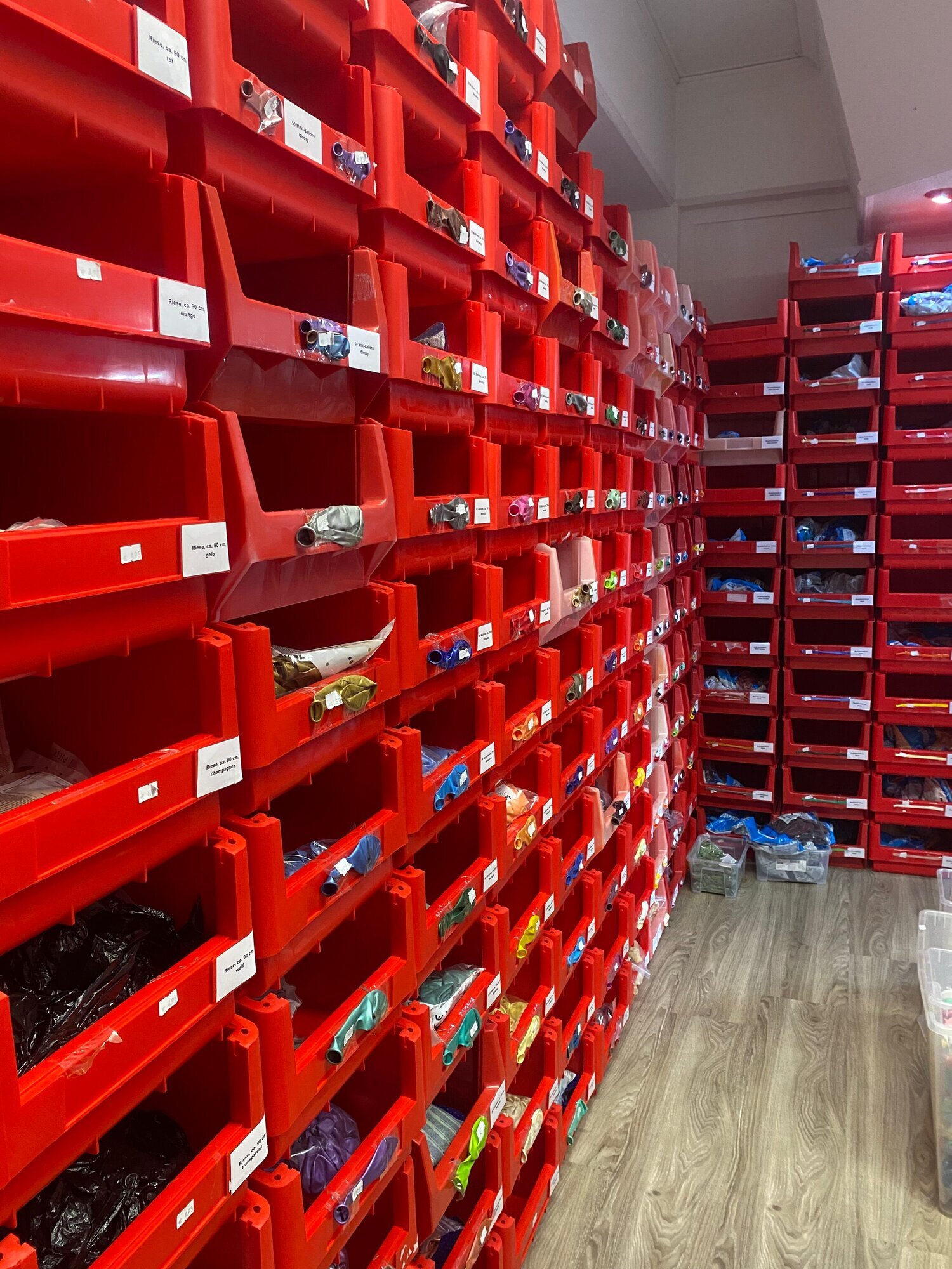 Plambeck & Luftballonwelt, Elbuferstraße 36 in Marschacht