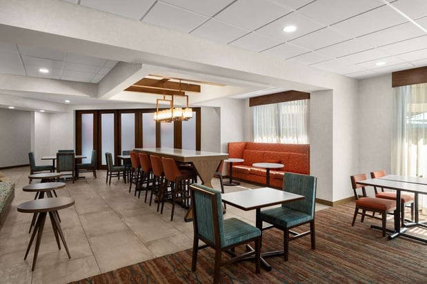 Images Hampton Inn Carefree