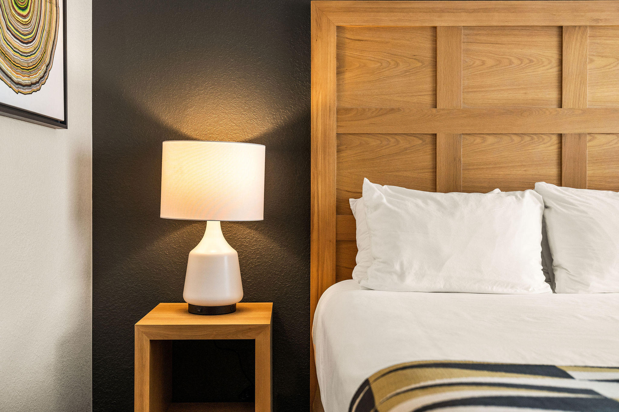 Oxford Suites Redding Guestrooms