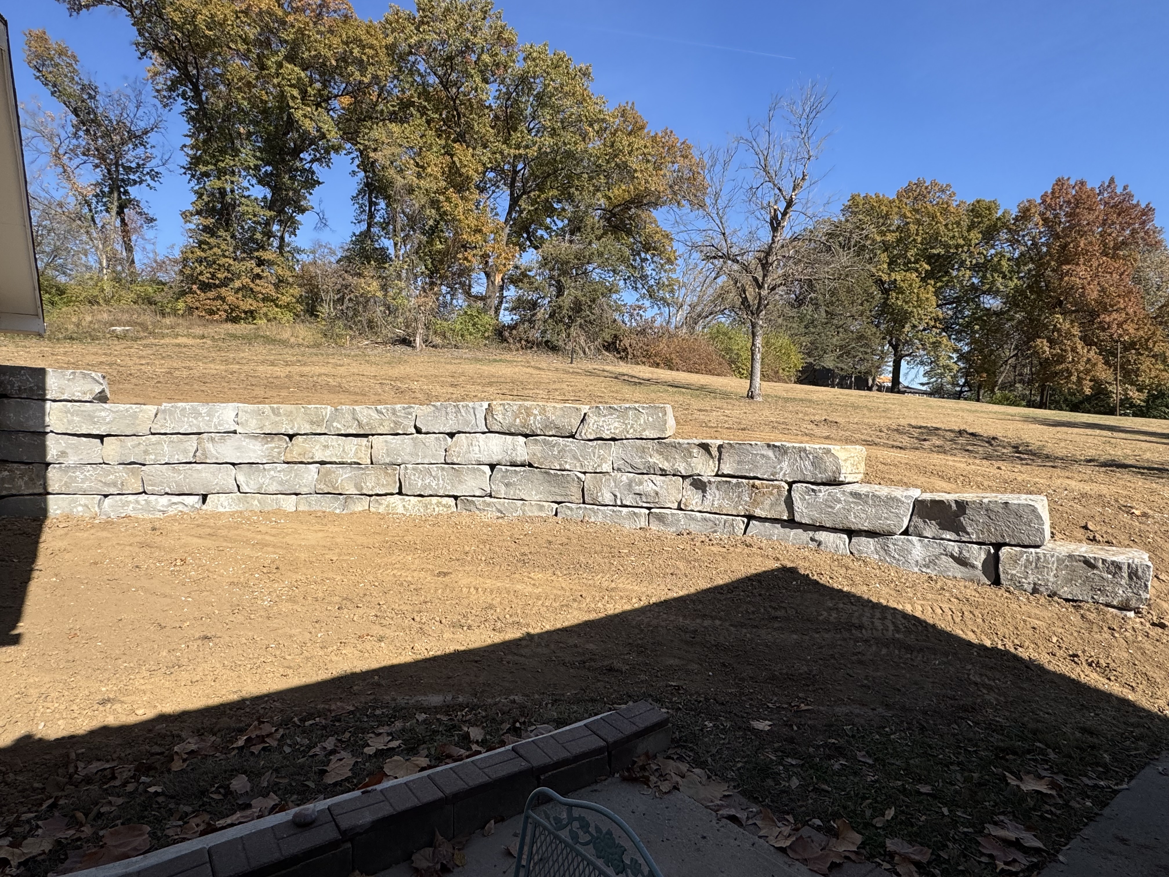 14" Gray Horizon Retaining Wall