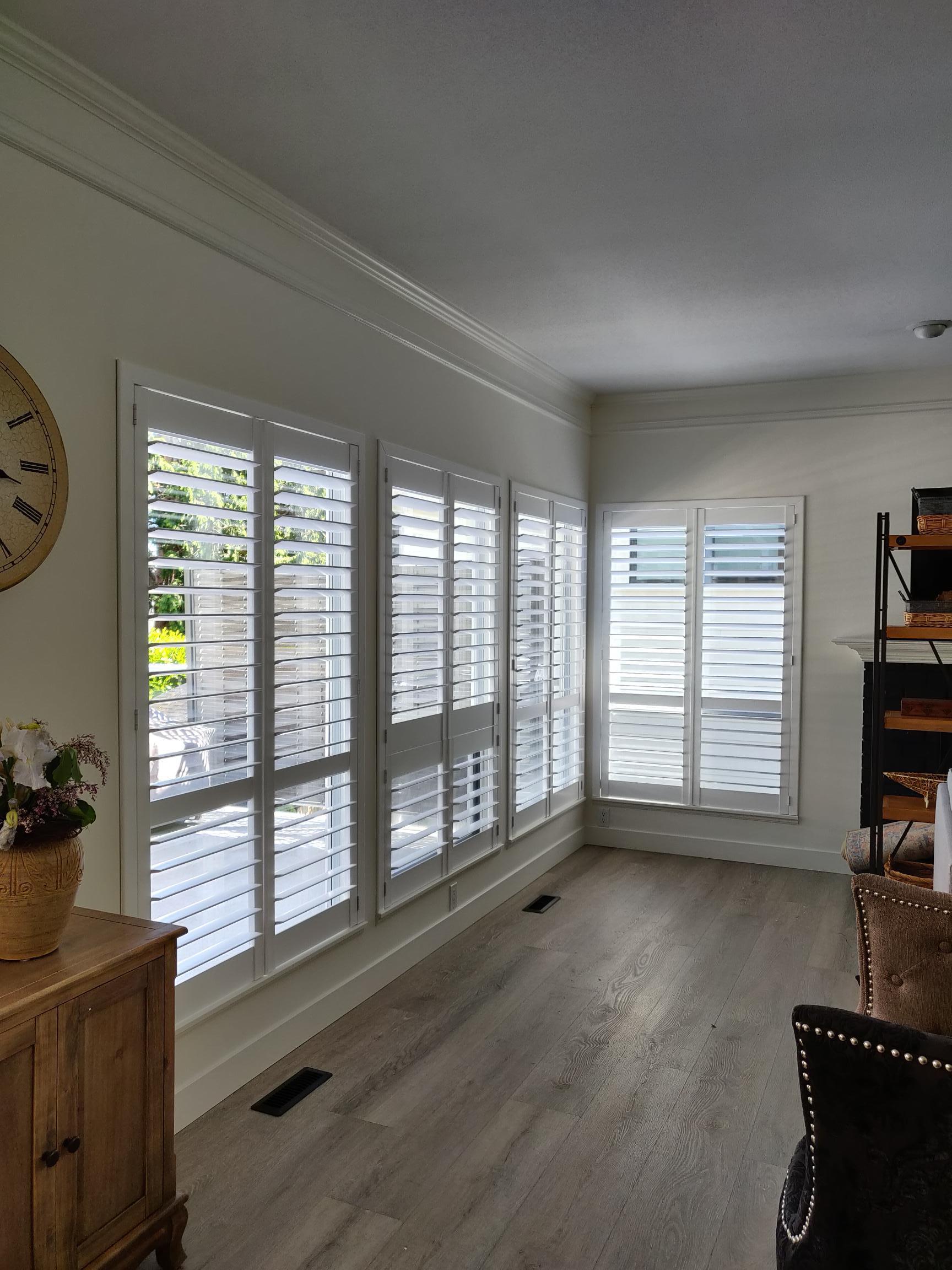 Custom Corner Shutters Budget Blinds of Comox Valley and Campbell River Courtenay (250)338-8564