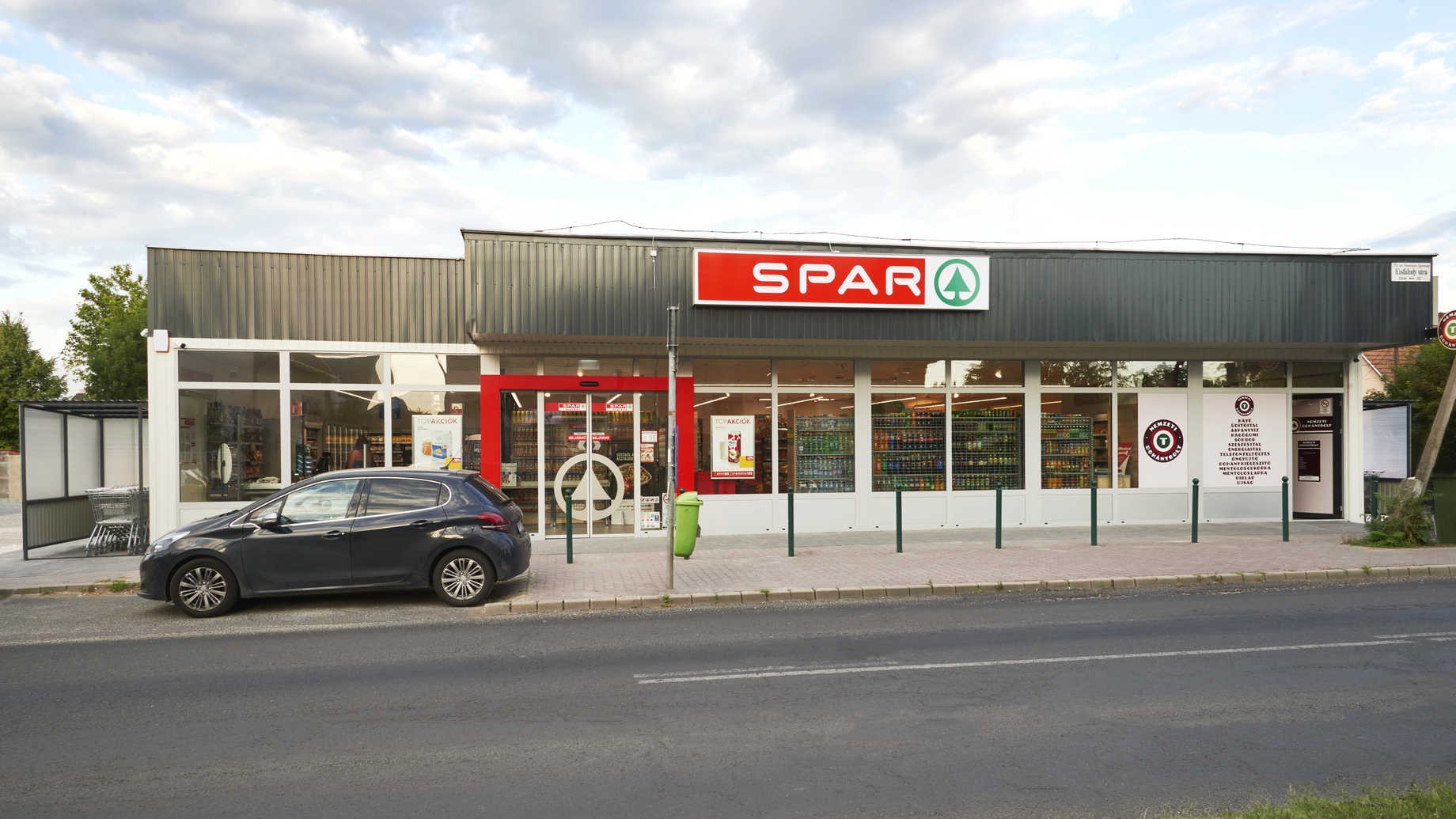 Images SPAR market