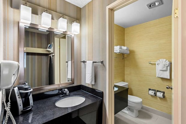 Images Best Western Cascadia Inn