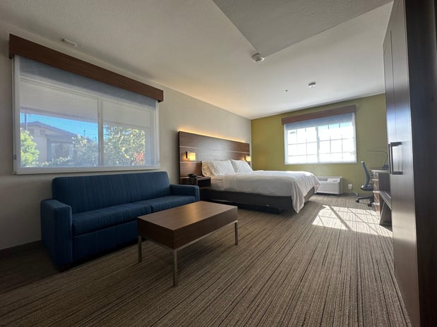 Images Holiday Inn Express & Suites Mountain View Silicon Valley by IHG