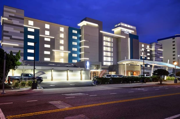 Images DoubleTree by Hilton Virginia Beach Oceanfront South