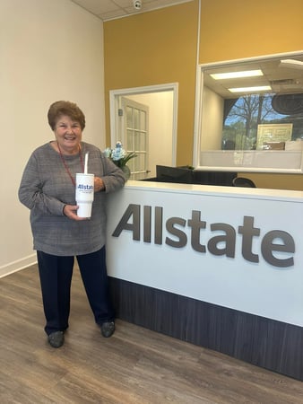 Images Jackie Garcia: Allstate Insurance
