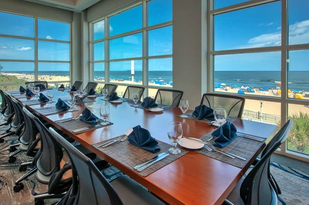 Images Hilton Garden Inn Virginia Beach Oceanfront