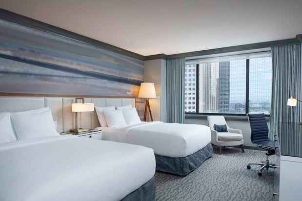Images The Lofton Hotel Minneapolis, Tapestry Collection by Hilton