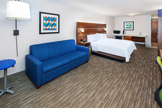Images Holiday Inn Express & Suites Lafayette-South by IHG