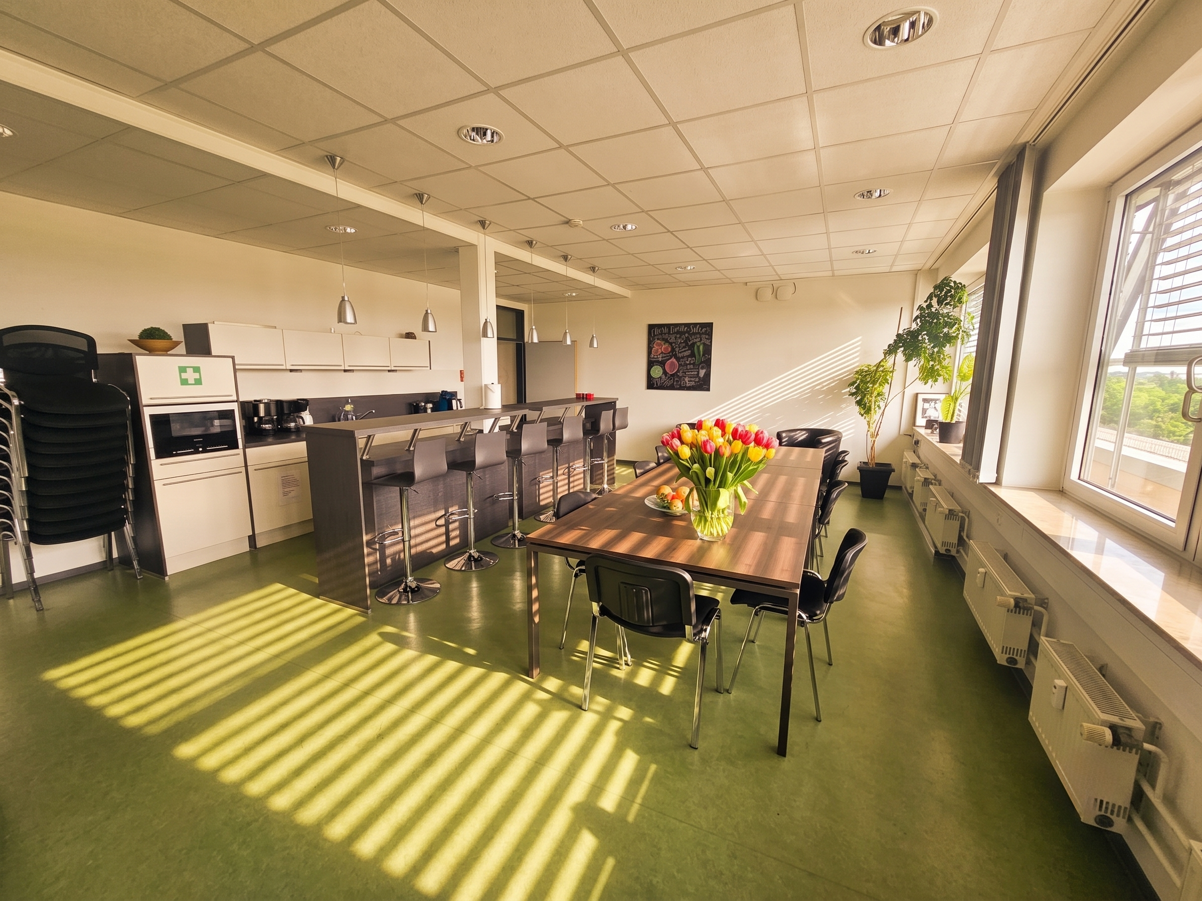 IBB Institut für Berufliche Bildung, Aegidientorplatz 2b in Hannover