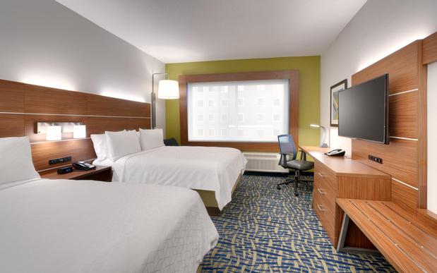 Images Holiday Inn Express & Suites Gainesville I-75 by IHG