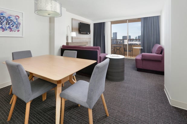 Images Crowne Plaza Dallas Downtown by IHG
