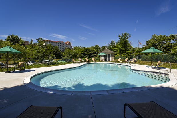 Images Valley Forge Suites