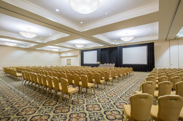 Images Crowne Plaza San Diego - Mission Valley by IHG