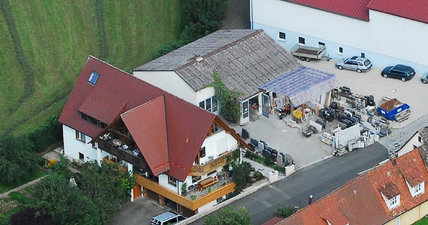 Steinmetzbetrieb Claus Ehmer, Am Brunnen 1 in Happurg