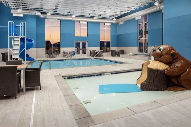 Images Hampton Inn Warroad