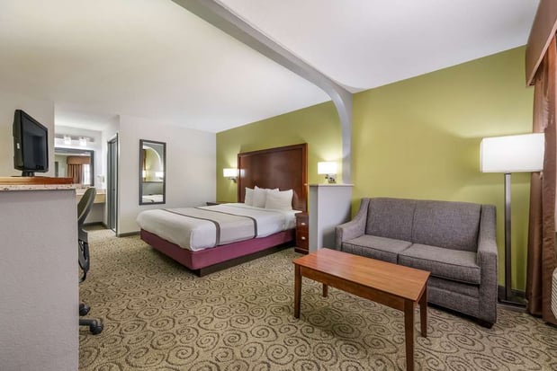 Images SureStay by Best Western Deer Park