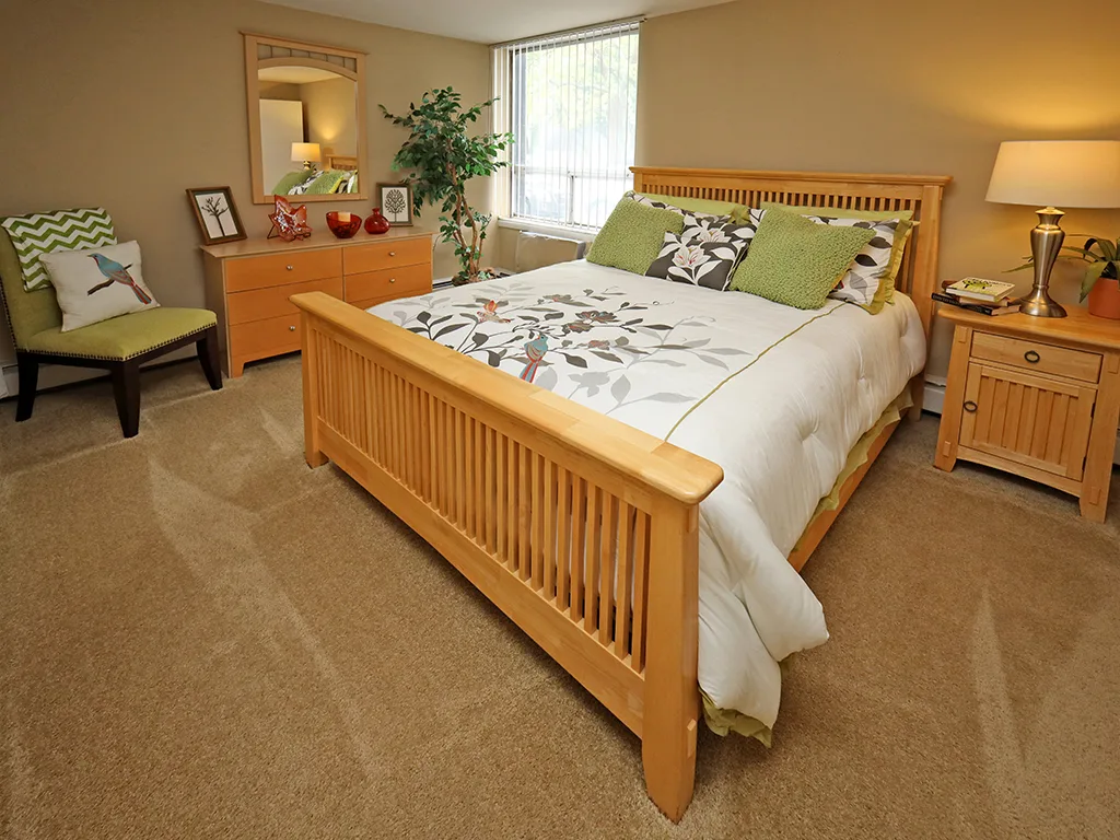 Model Suite Bedroom 