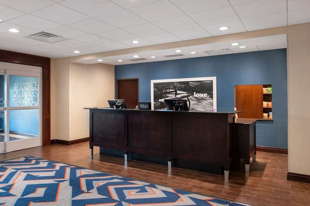 Images Hampton Inn & Suites Harvey/New Orleans West Bank