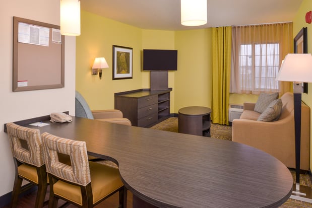 Images Candlewood Suites Paducah by IHG