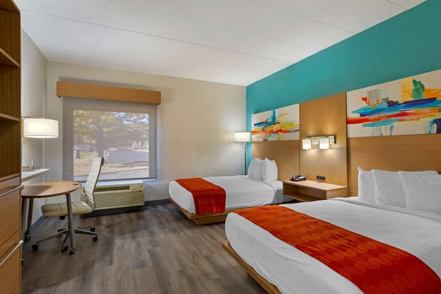 Images Best Western Plus Executive Hotel