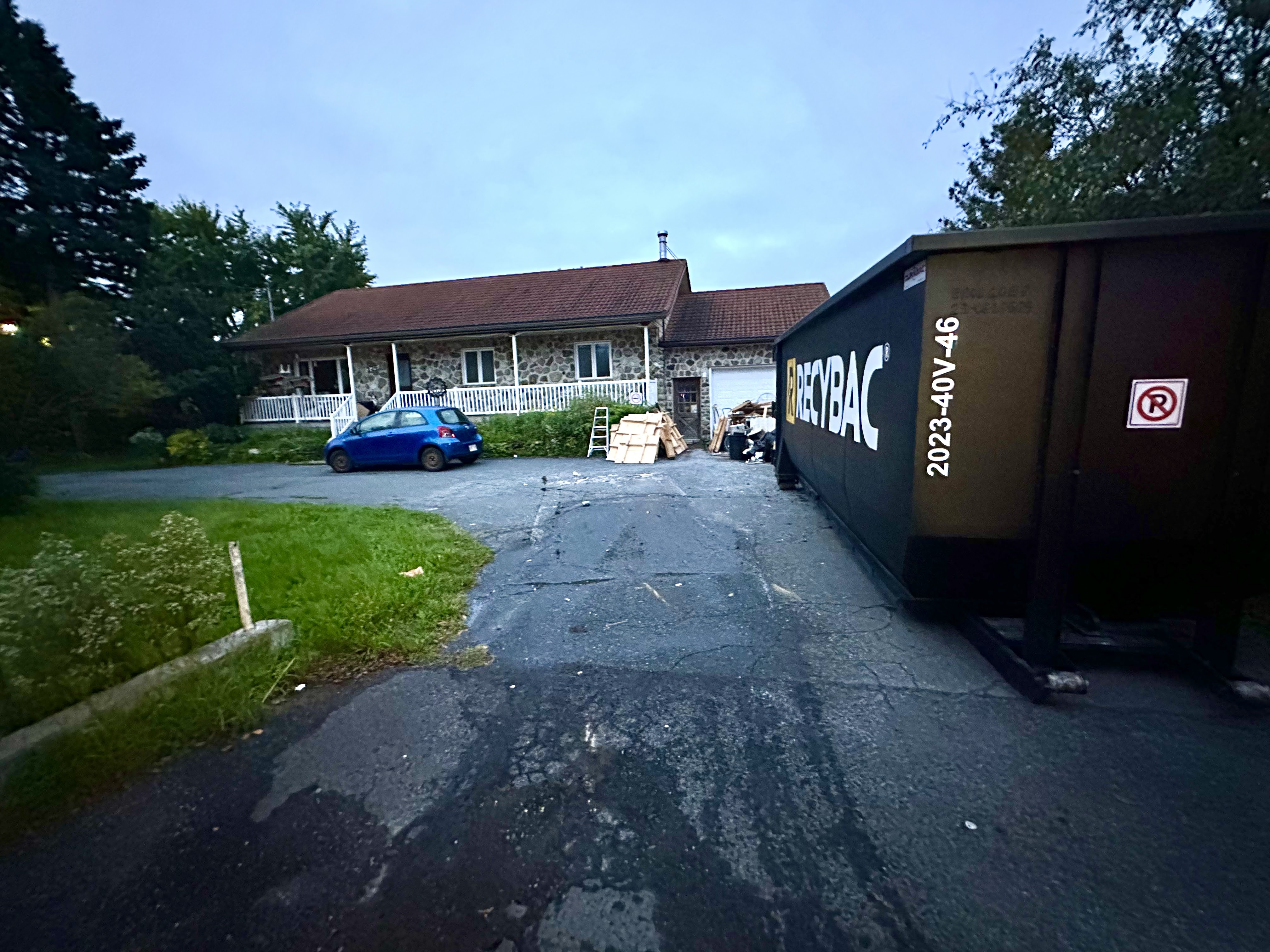 Images Location de conteneur RECYBAC Longueuil
