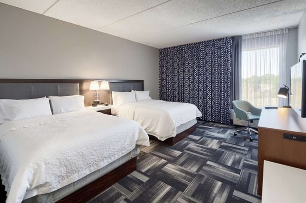 Images Hampton Inn Louisville-Northeast