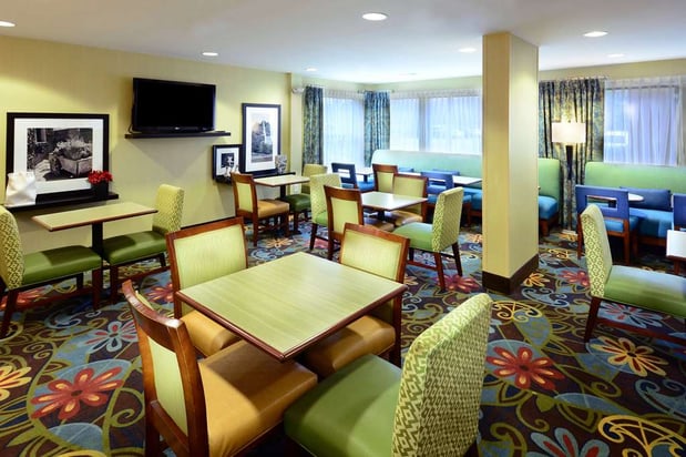 Images Hampton Inn Raleigh/Town Of Wake Forest